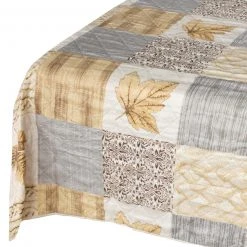 Beige Tagesdecke mit Rautensteppung - 220x240 cm - Weich & Gemütlich