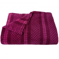 Kuscheldecke Beere 140x190 cm - Weiche Fleecedecke für Sofa & Bett