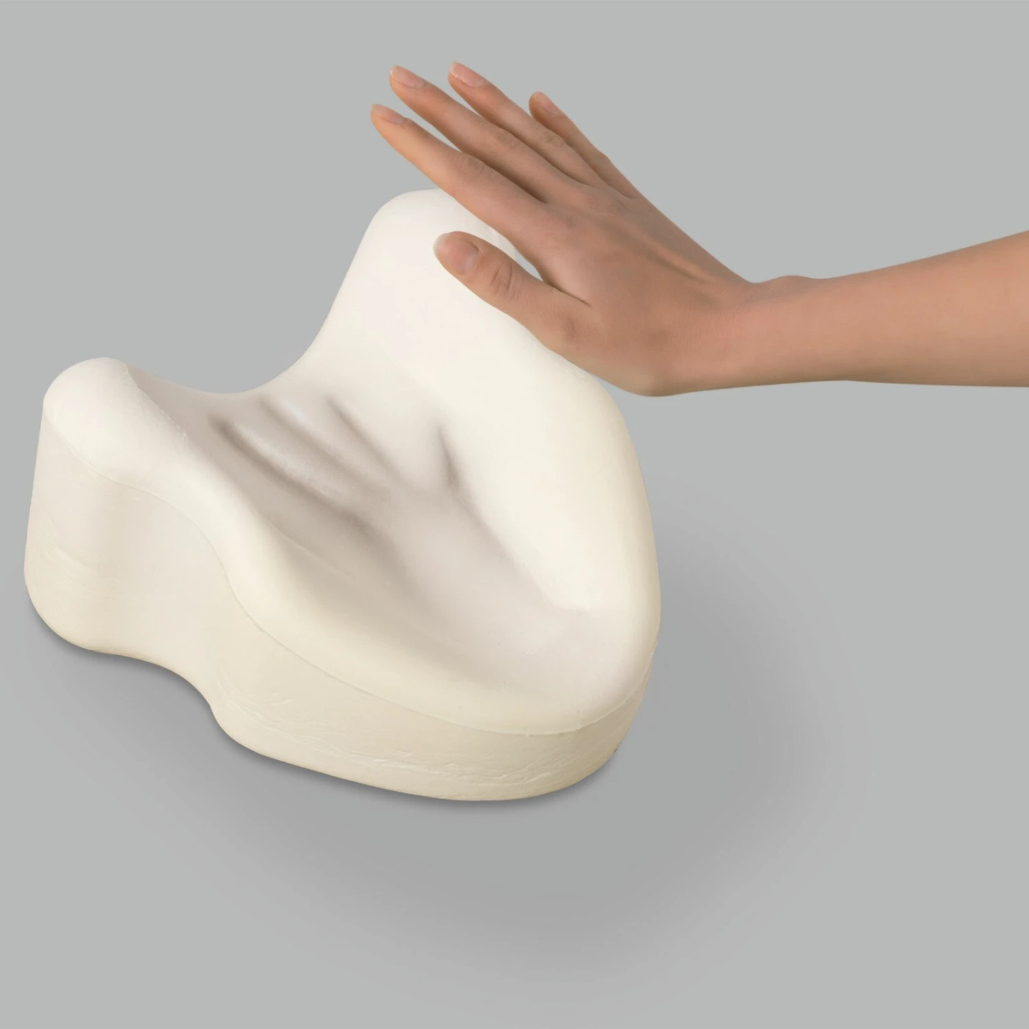 MAXXMEE Seitenschläfer-Kissen - Weiß | Orthopädisches Kopfkissen für erholsamen Schlaf 9 MAXXMEE Seitenschläfer-Kissen - Weiß | Orthopädisches Kopfkissen für erholsamen Schlaf – Bild 7