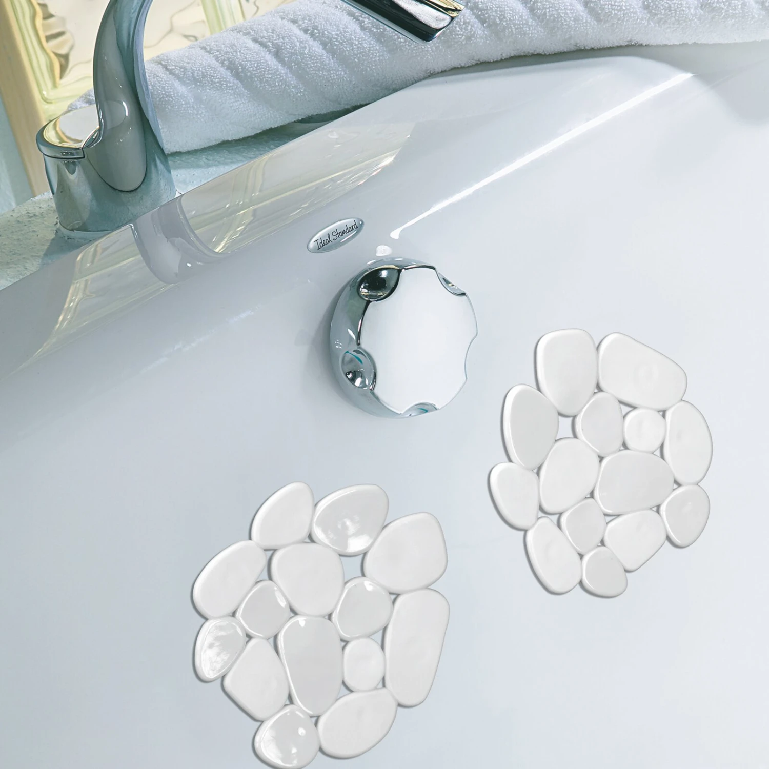 Kleine Wolke 6er Set-Anti-Rutsch-Sticker - rauchgrau - Steinoptik 4 Kleine Wolke 6er Set-Anti-Rutsch-Sticker - rauchgrau - Steinoptik – Bild 2