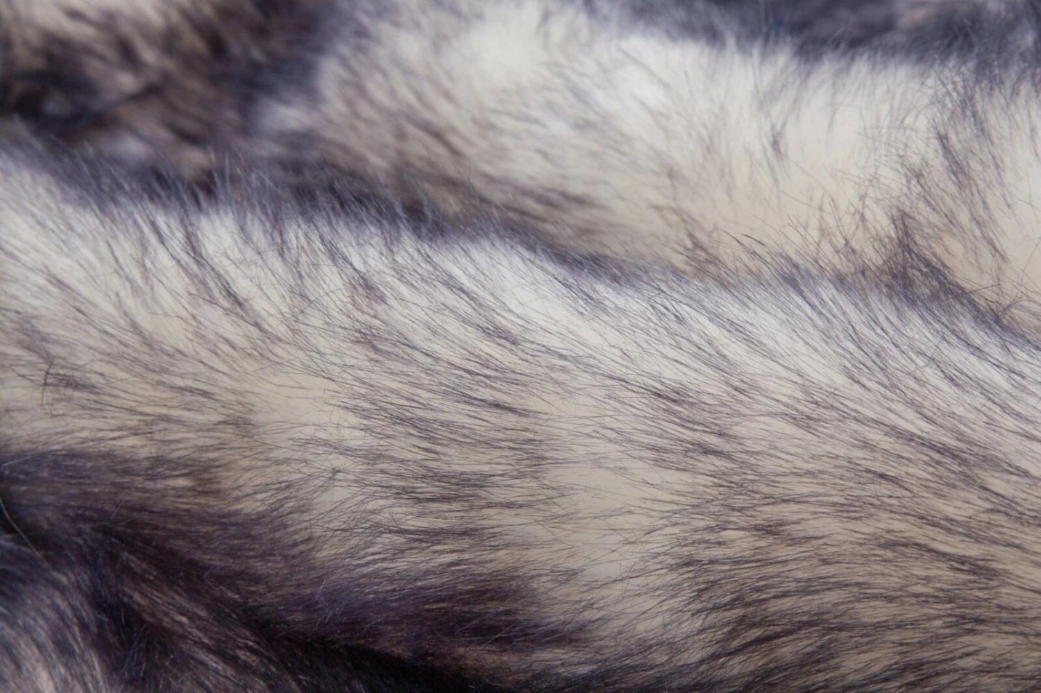 Teppich CROWN 110 - weiß-lila - 160 cm - Shaggyteppich für Wohnzimmer 5 Teppich CROWN 110 - weiß-lila - 160 cm - Shaggyteppich für Wohnzimmer – Bild 3