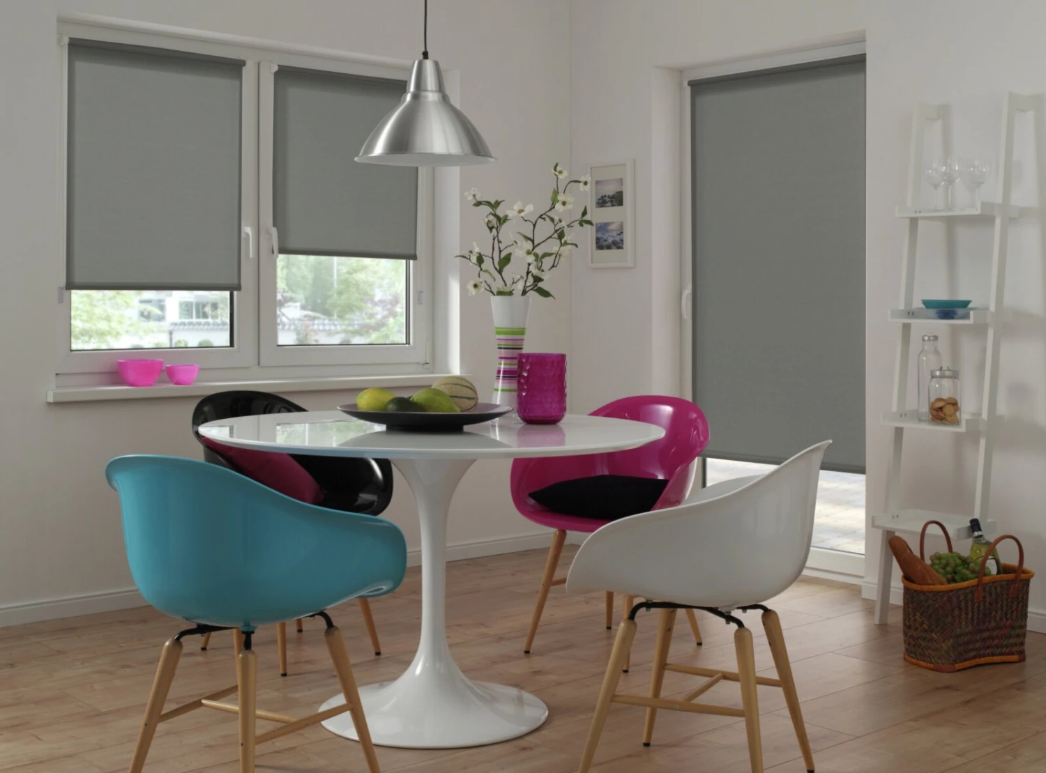 Mini Klemmrollo MARA in Grau - 60x150 cm - Einfache Montage & Lichtschutz 4 Mini Klemmrollo MARA in Grau - 60x150 cm - Einfache Montage & Lichtschutz – Bild 2