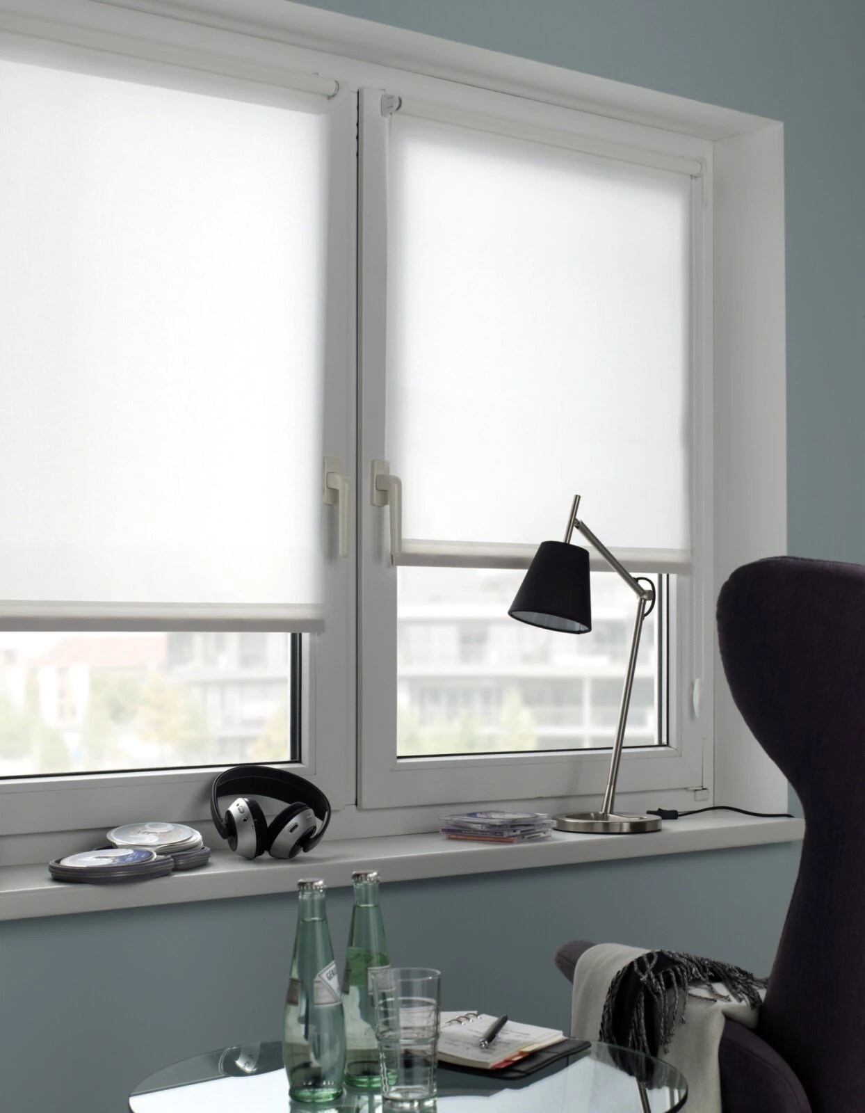 Mini Thermo-Rollo ROMY - Weiß - 45x150 cm - Verdunklungsrollo für perfekte Dunkelheit 4 Mini Thermo-Rollo ROMY - Weiß - 45x150 cm - Verdunklungsrollo für perfekte Dunkelheit – Bild 2