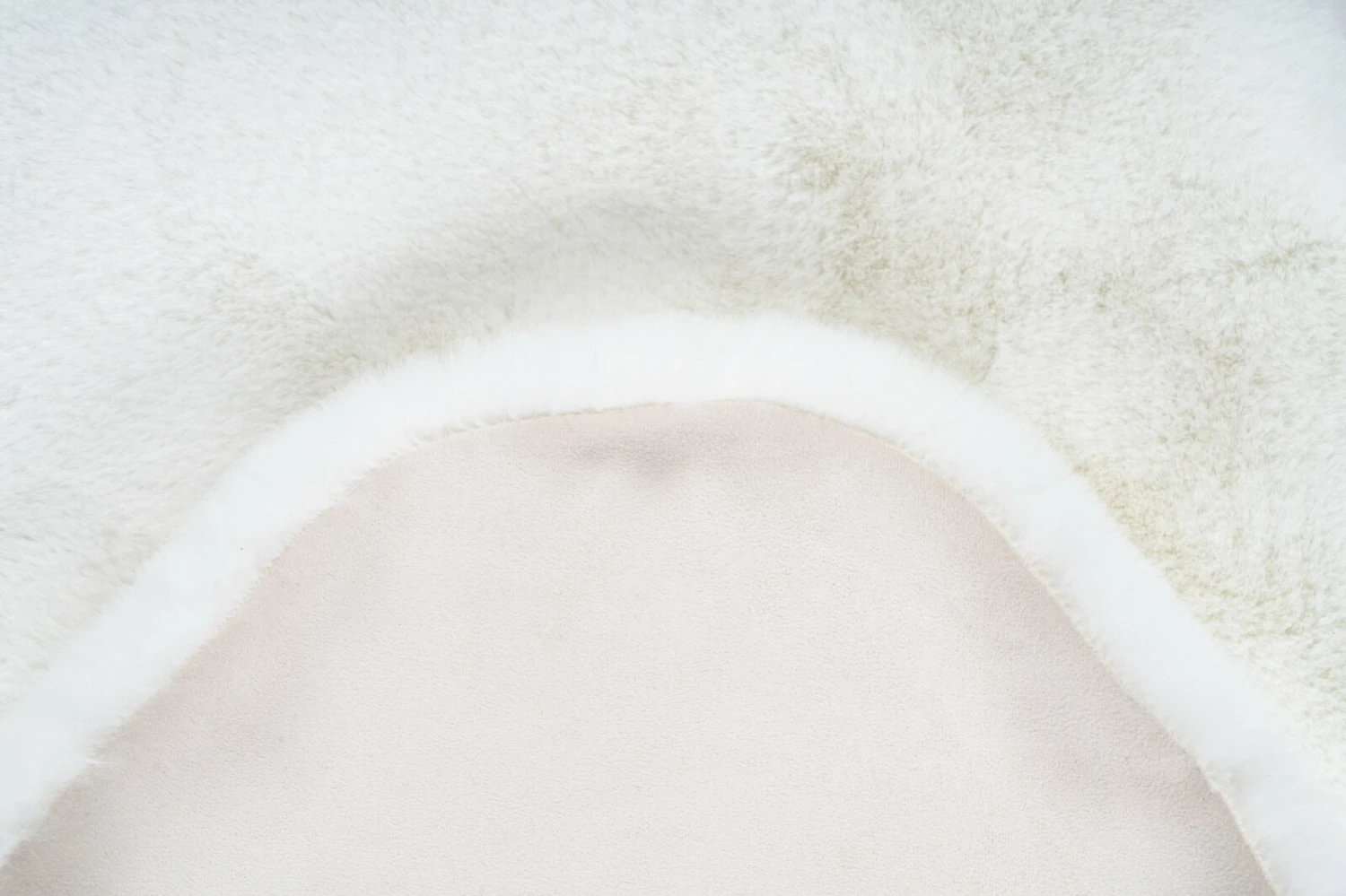 Kinderteppich Bär Weiß 53x90 cm - Weicher Spielteppich für Kinderzimmer 5 Kinderteppich Bär Weiß 53x90 cm - Weicher Spielteppich für Kinderzimmer – Bild 3