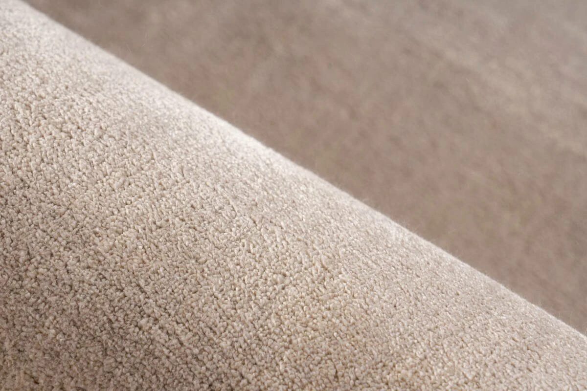 Teppich VILLAGE 100 - Champagner - 80x150 cm | Kurzflorteppiche für stilvolles Wohnen 5 Teppich VILLAGE 100 - Champagner - 80x150 cm | Kurzflorteppiche für stilvolles Wohnen – Bild 3