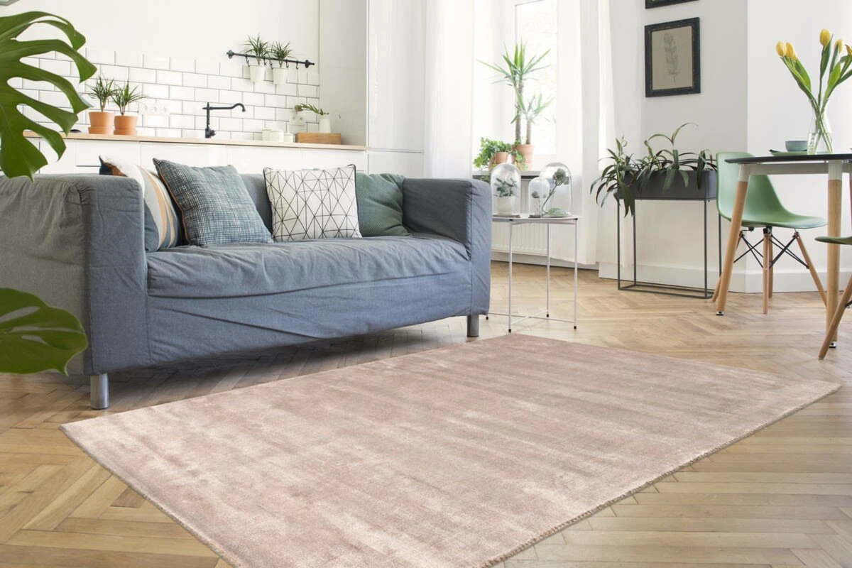 Teppich VILLAGE 100 - Champagner - 80x150 cm | Kurzflorteppiche für stilvolles Wohnen 6 Teppich VILLAGE 100 - Champagner - 80x150 cm | Kurzflorteppiche für stilvolles Wohnen – Bild 4