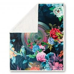 Wohndecke weiß-bunt floral 130x160 cm - Leichte Fleecedecke für gemütliche Stunden